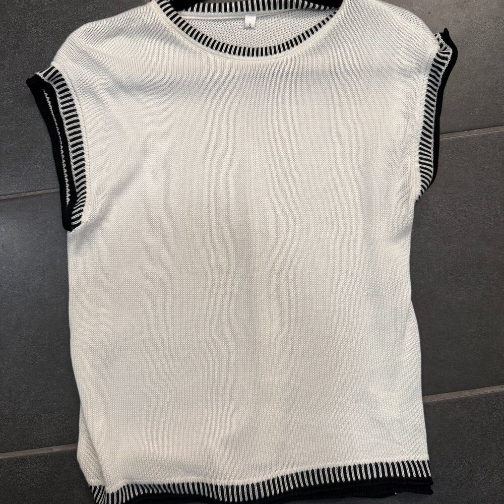 White knit business casual top with black knit edging - size small